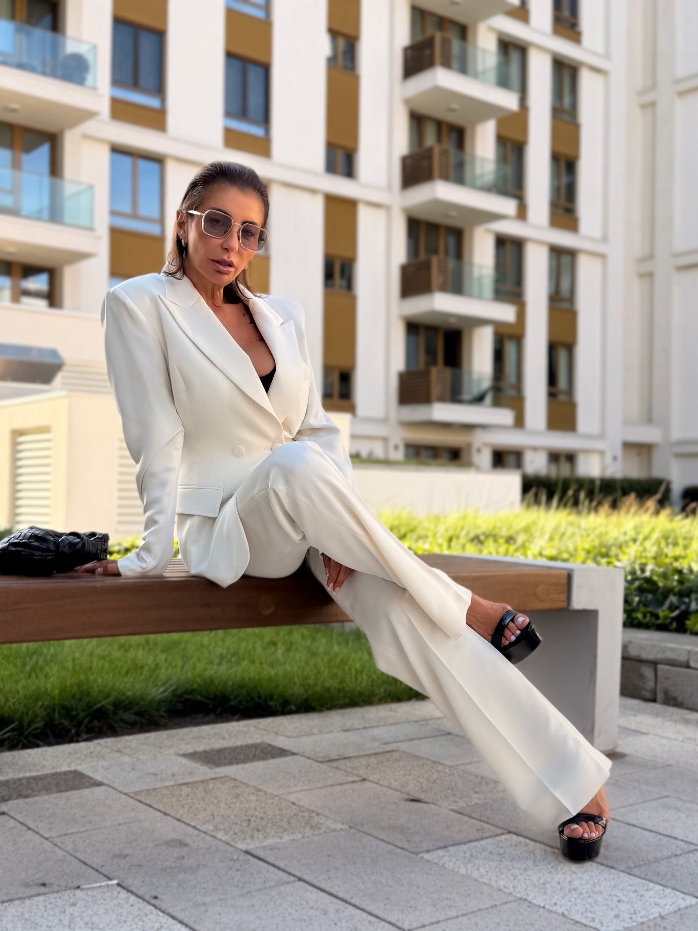 Riviera Suit - Perla