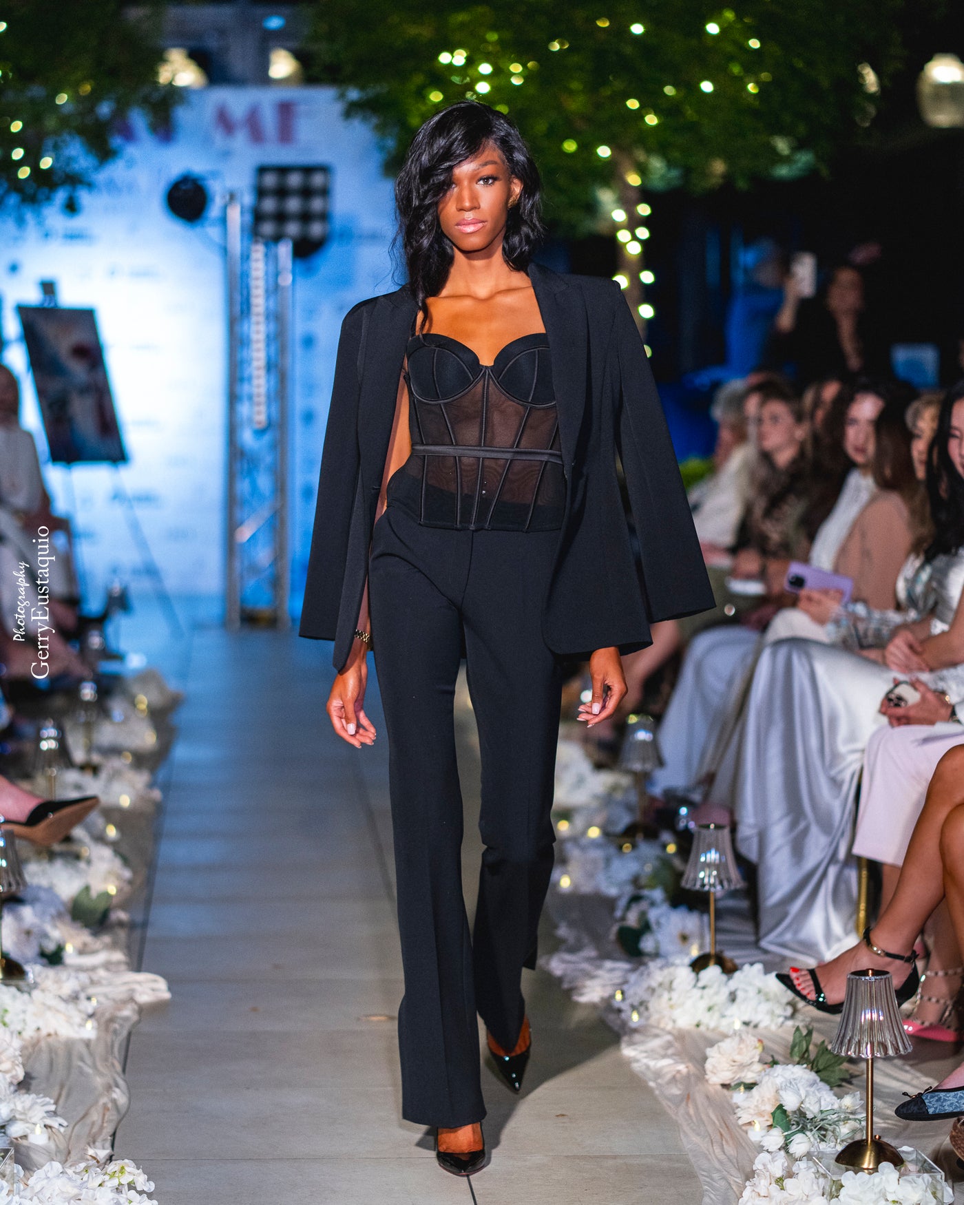 Onyx Fit Suit