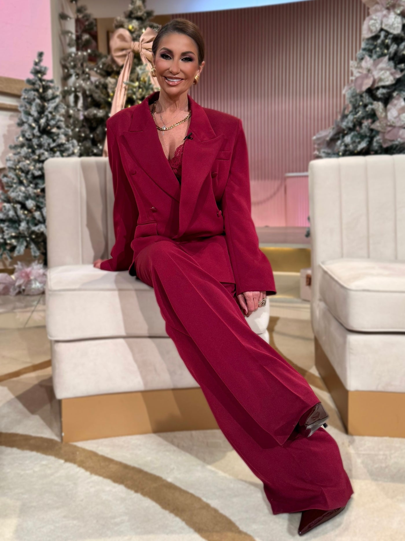 Studio suit – Cherry