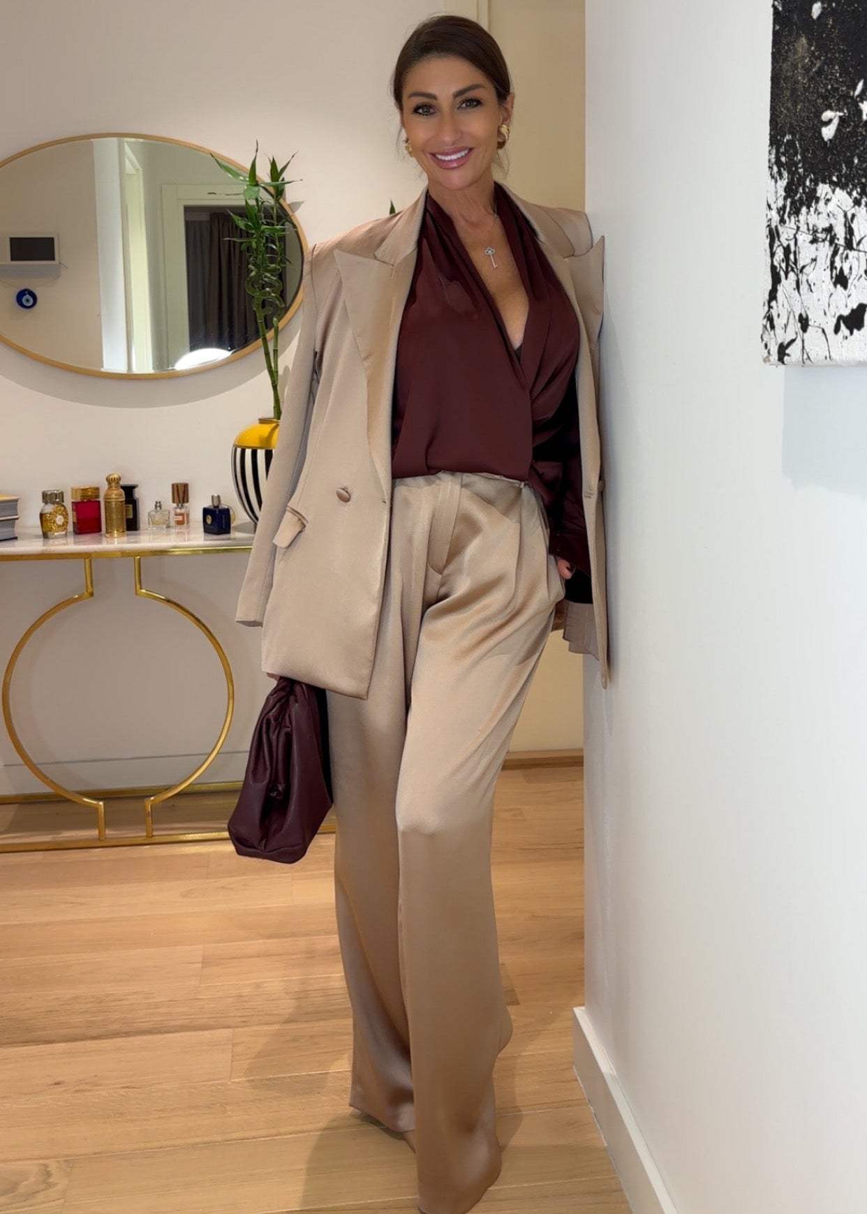 Champagne - luxe suit