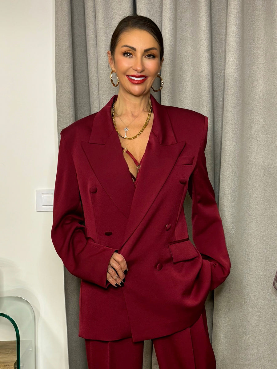 Studio suit – Cherry
