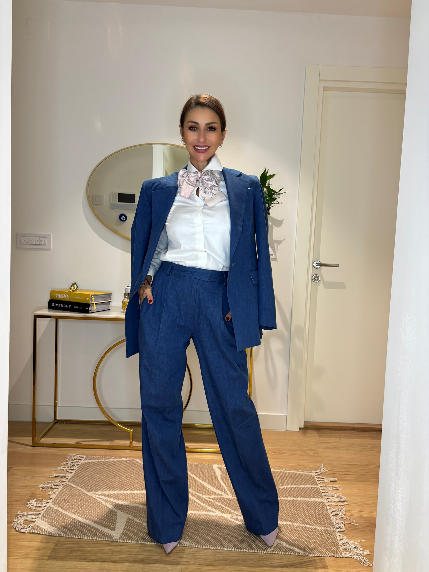 Paris - Indigo suit