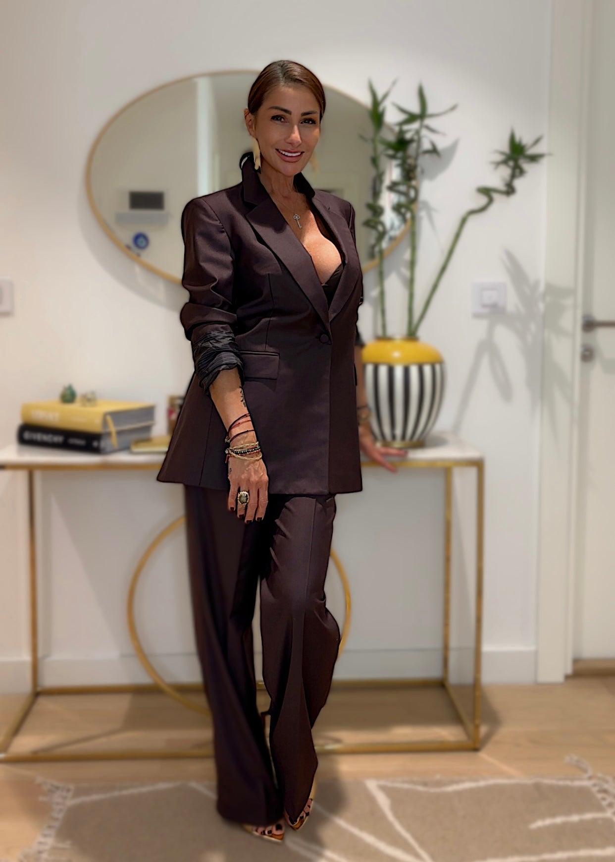 Paris - Chocolate suit
