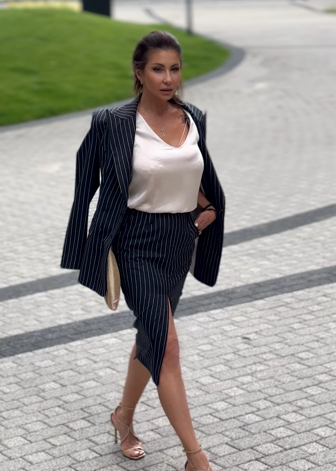 Monaco signature stripe skirt suit – black