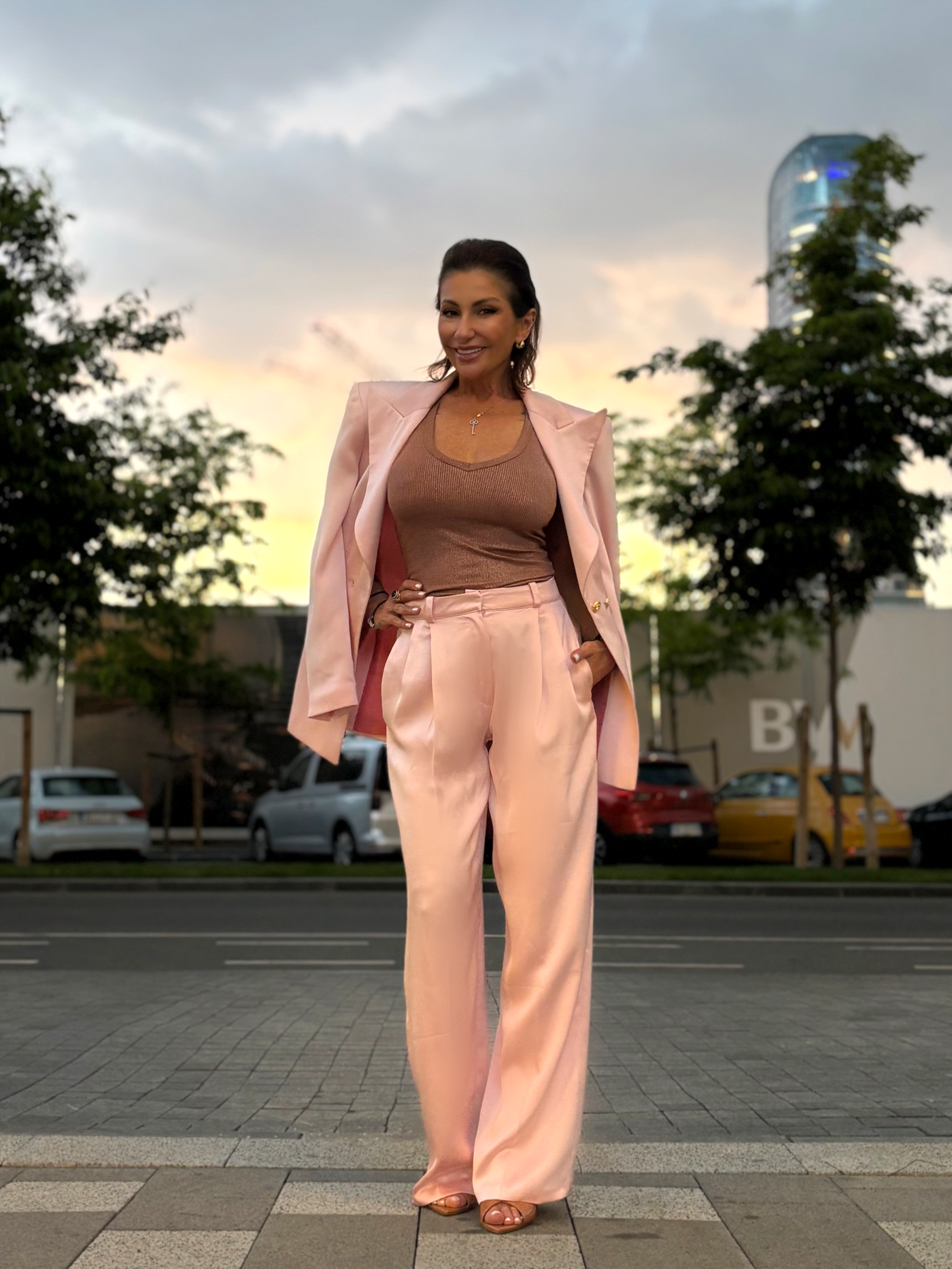 Pink Champagne - luxe suit