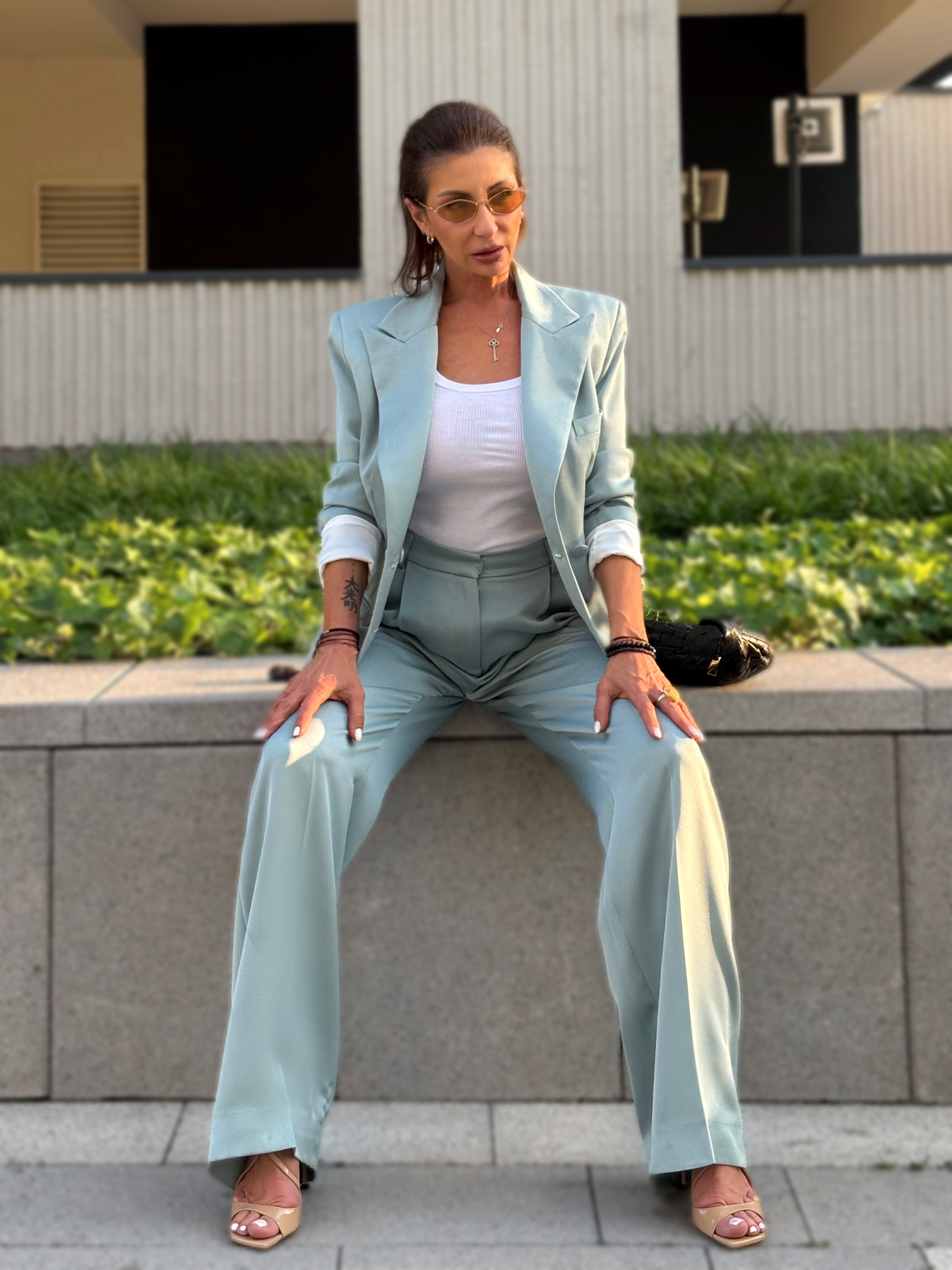 Tiffany - luxe suit